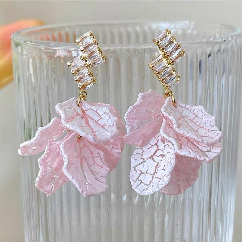 

Циркониевые серьги-пусеты с цветком, жемчужной бахромой, корейские милые супер феи, модные темпераментные универсальные серьги