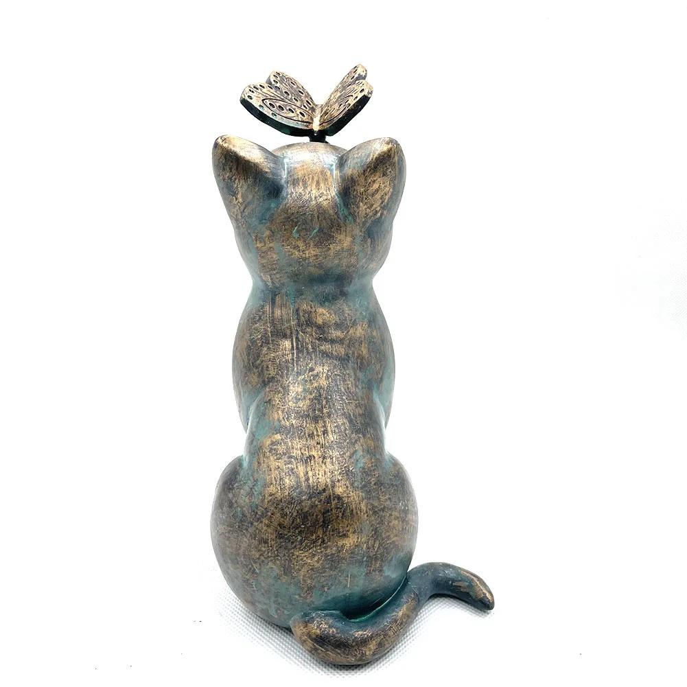 Butterfly Stuck on Cat Nose Sculpture Decorative Figurine Pet Memorial Gifts Vintage Style for Patio Lawn Home Office Ornaments