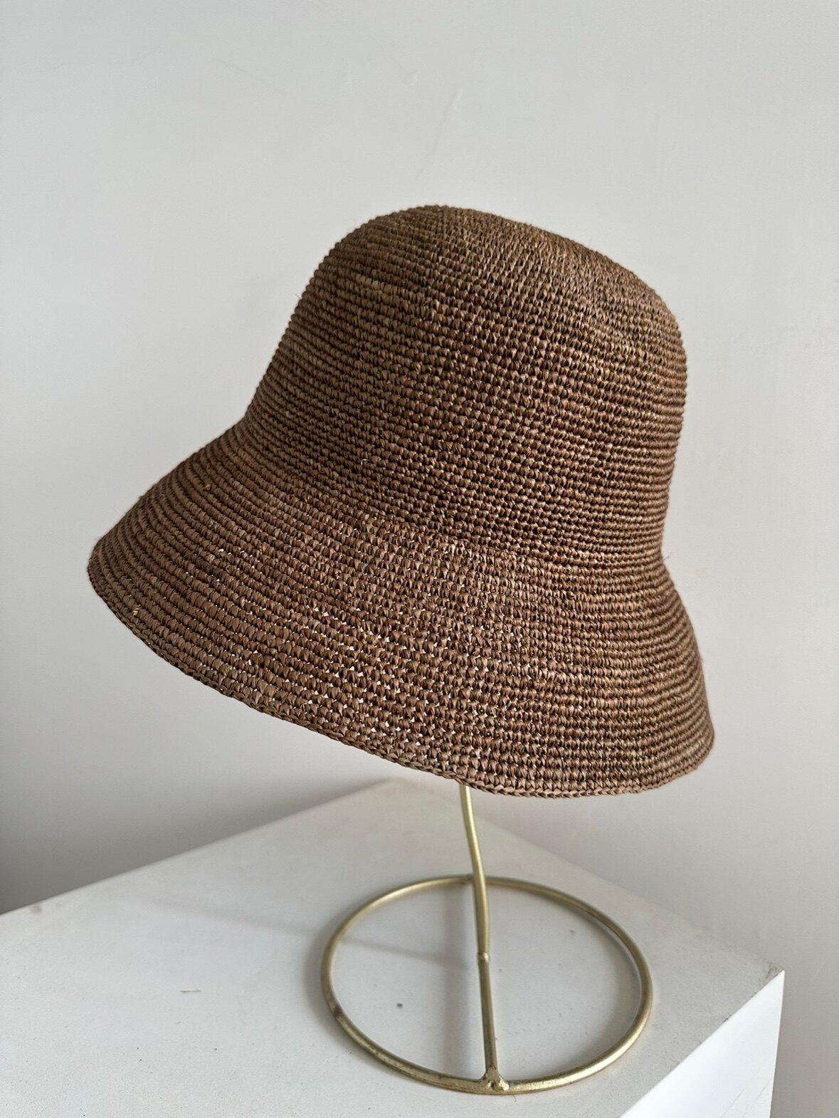 Sommer faltbare handgewebte Raffia Eimerhüte Damen 8cm breite Krempe Sonnenschutz Sonnenhüte Dame Reise atmungsaktiver Strandstrohhut 56-58cm black