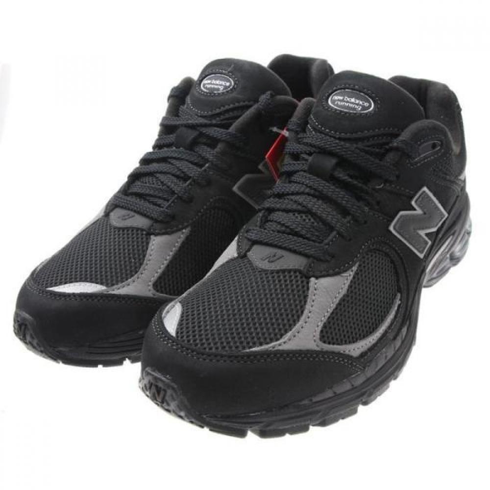 Кроссовки New Balance M2002rck Полностью Черные 290