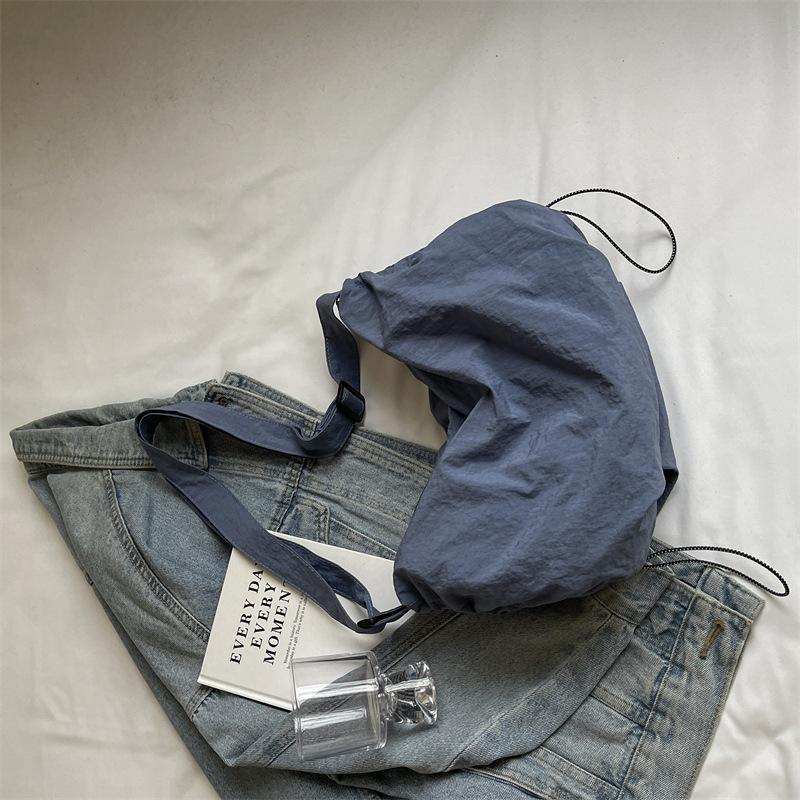 Solid Color Large-capacity Leisure Bag 2025 Summer New Foreign Style Shoulder Messenger Bag Going Out Travel Bag Fashion Backpack