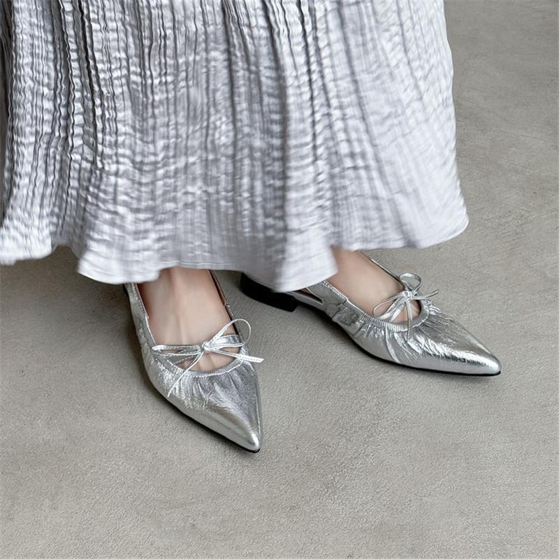 Fashion New Summer Sandals Split Leather Pointed Toe Sandals for Women Low Heels Fashion Bow Sandals Breathable Ladies Shoes Women