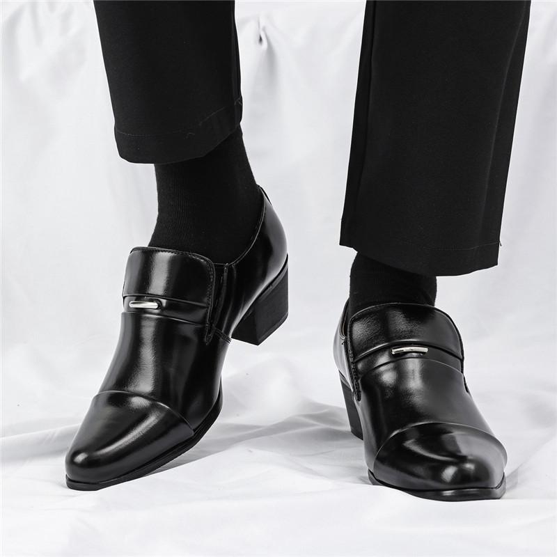 Neuer Kubanischer Modedesigner Slip-on Loafer Herren Spitz Schwarz Braun Hochzeit Erhöhungsschuhe Formelle Kleidung Schuhe Zapatos Hombre