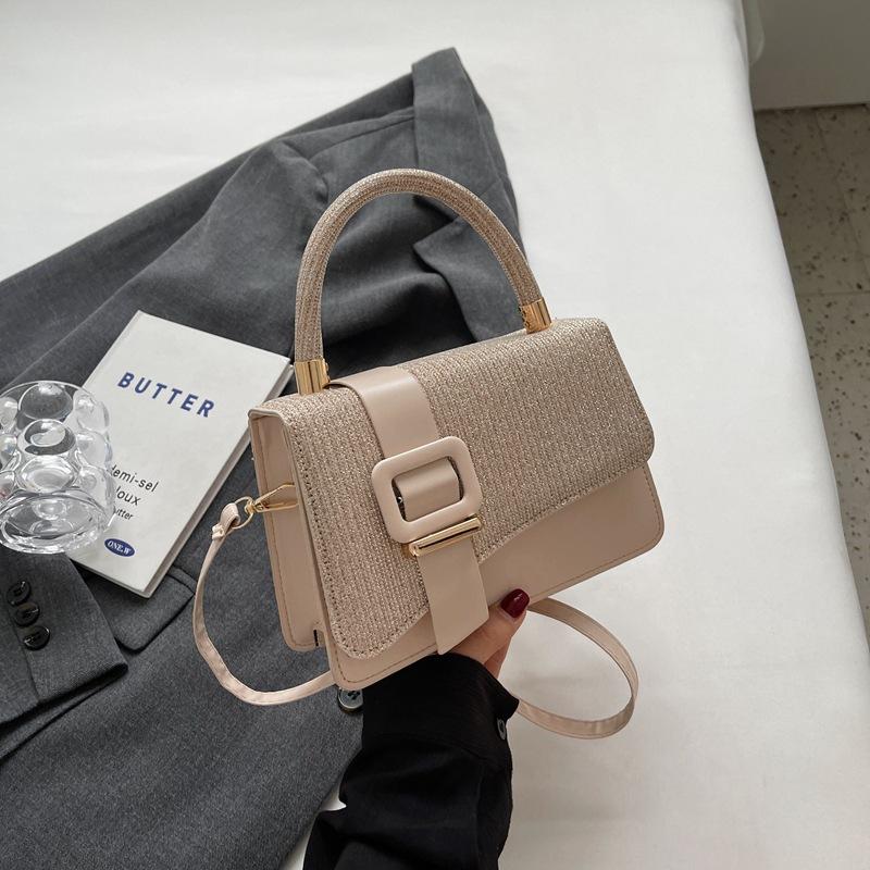 

Красива маленька квадратна жіноча сумка в стилі ретро 2024 року, нова мода на плече, повсякденна жіноча сумка для приміських поїздок хакі