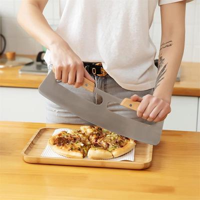 Lâmina de balanço de aço inoxidável, cabos de madeira, cortador de pizza, balancim com tampa, ferramentas de corte de balanço de pizza, faca de cozinha Mezzaluna