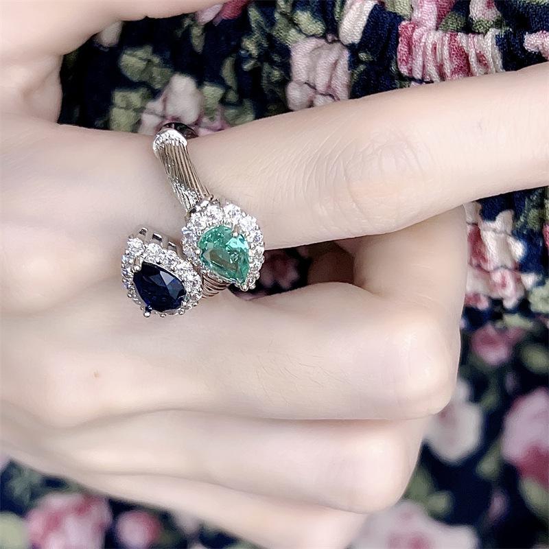 Elegant Two-Tone Water Drop Stone Ring for Women — French Romantic Index Finger Accessory