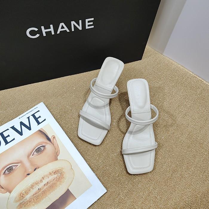 Fashion Shoes Woman 2025 Slippers Casual Thin Heels Heeled Mules Rubber Flip Flops Cross-Tied Square Toe Luxury High Hawaiian Soft Pumps