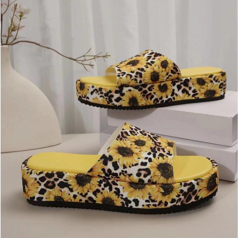 

Летняя мода Женские тапочки Толстая подошва Пляжная обувь Повседневные тапочки больших размеров 43