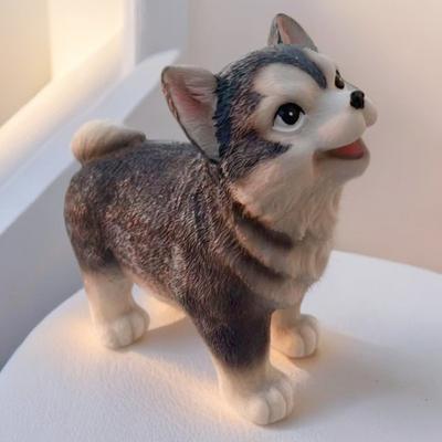 Simülasyonlu Sibirya Kurdu Köpek Figürü Gerçekçi Köpek Reçine Heykeli Heykel Masaüstü Dekorasyon Süs