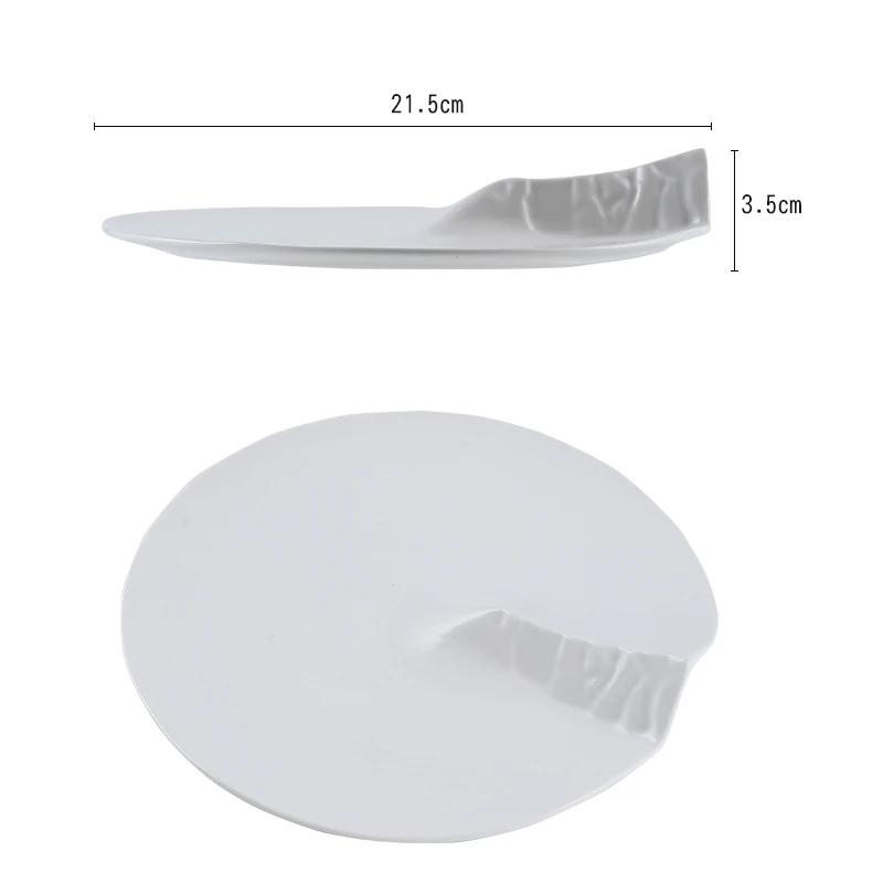 Molekulare Küche Reinweißer flacher Teller Hotelrestaurant geformter Hügelteller Club Kaltes Gericht Dim Sum Keramik Küchengeschirr