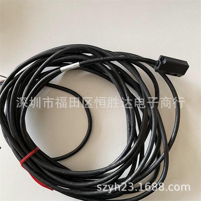 KEYENCE SZ-VP Series: SZ-VP5, SZ-VP10, SZ-VP20 Sensors SZ-VP10 SZ-VNC03