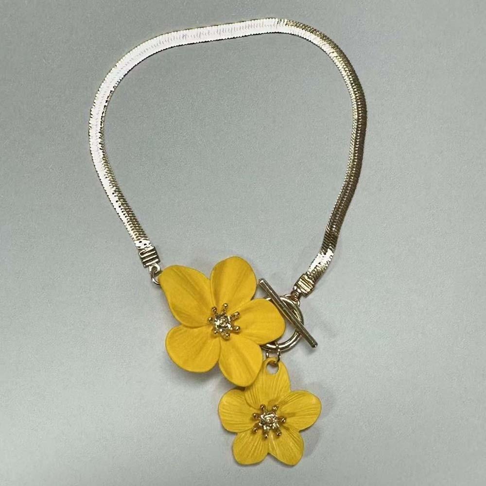 Adjustable Flower Pendant Anklet with OT Buckle Golden Oil-Dripped Foot Chain Bohemian Style Vibrant Floral Beach Jewelry Girl