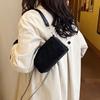Spring and Summer Small Bags 2024 New Trend Personalized Color Diamond Pillow Bag Chain Shoulder Personalized Crossbody Bag