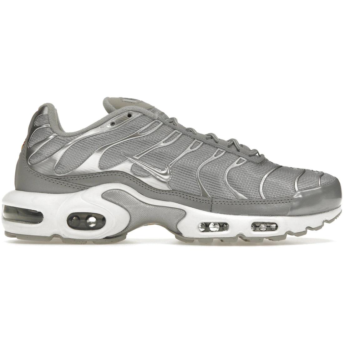 

Sneaker Nike Air Max Plus Metallic Silver(FJ1012-095) 41