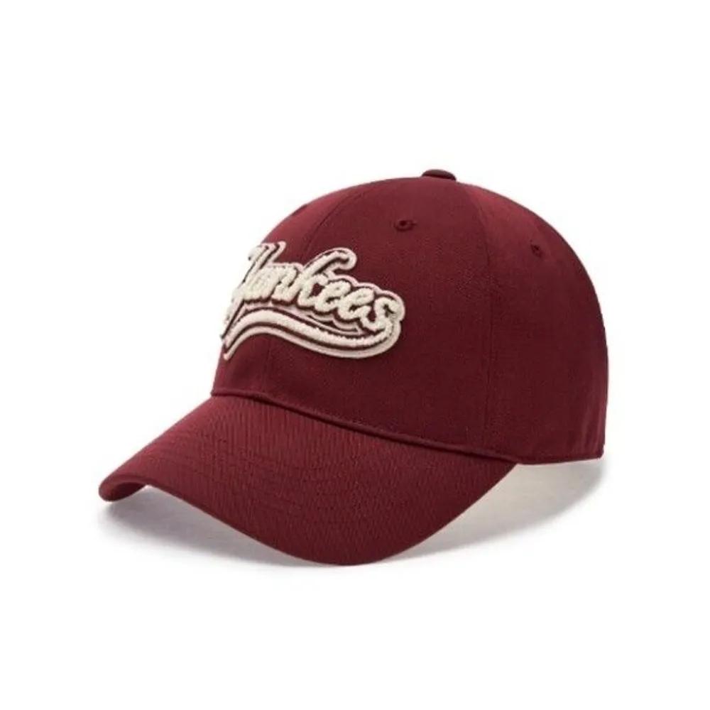 [MLB] M Cap GQC 3ACPVF04N-50BDS Varsity Cursive Boucle Logo Unstructured Ball Cap New York Yankees FREE