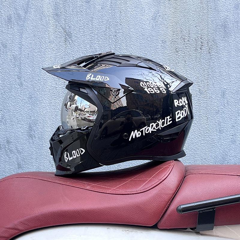 Street Fighter Motorcycle Helmet Men's and Women's Full Helmet Four Seasons Locomotive Retro Detachable Combination Helmet