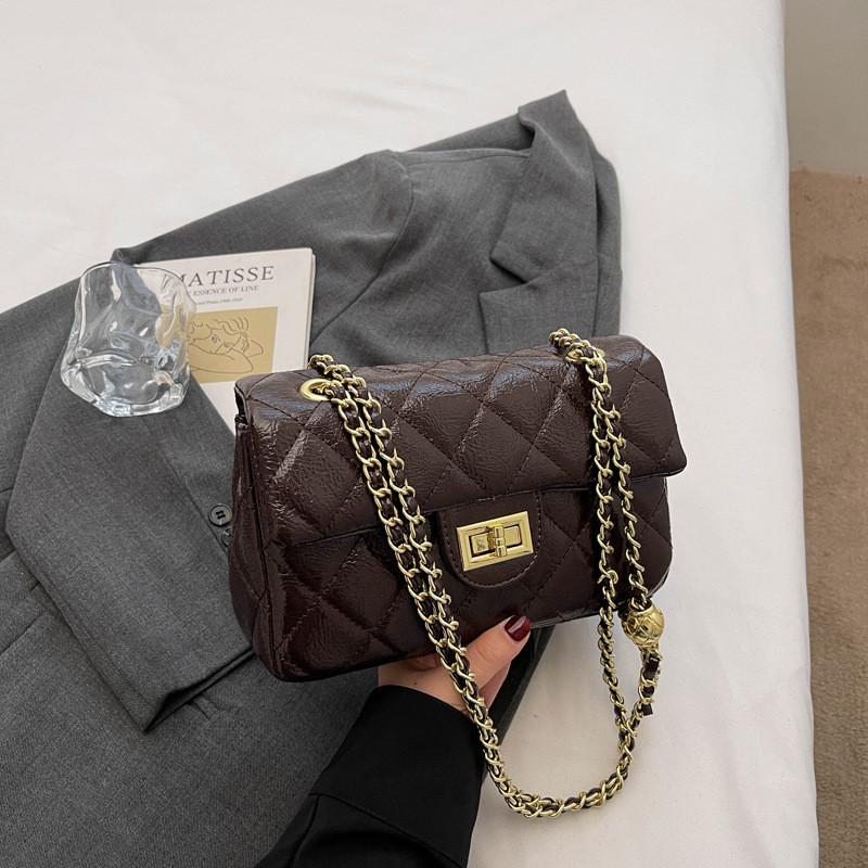 IELGY Ladies Messenger Bag Fashionable All-Match Diamond Chain Spring Summer One-Shoulder Underarm Small Square Bag