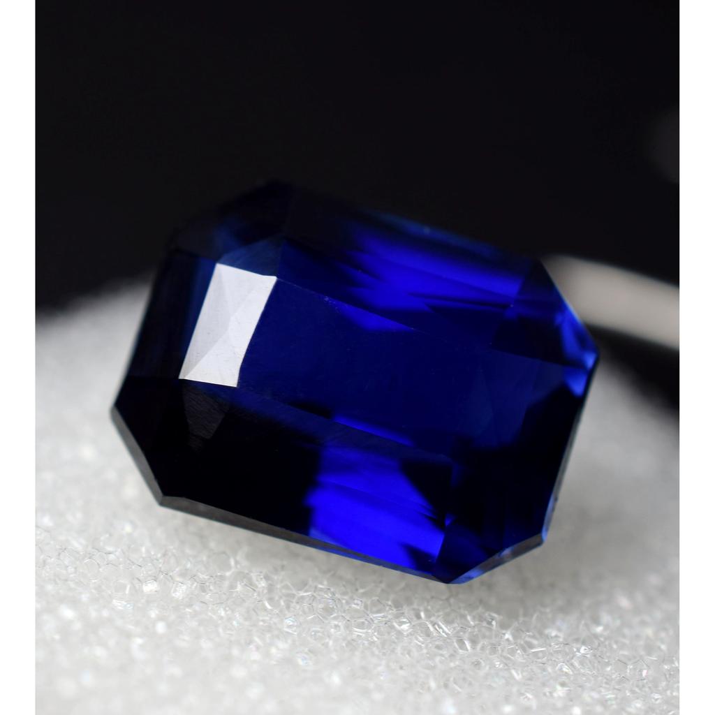Tanzanite 8.15 Ct Natural Blue Brilliant Emerald Cut Loose Gemstone CERTIFIED P-0891