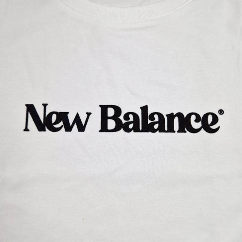 New Balance Women S Slim FiT baSic T ShirT Nbned2w