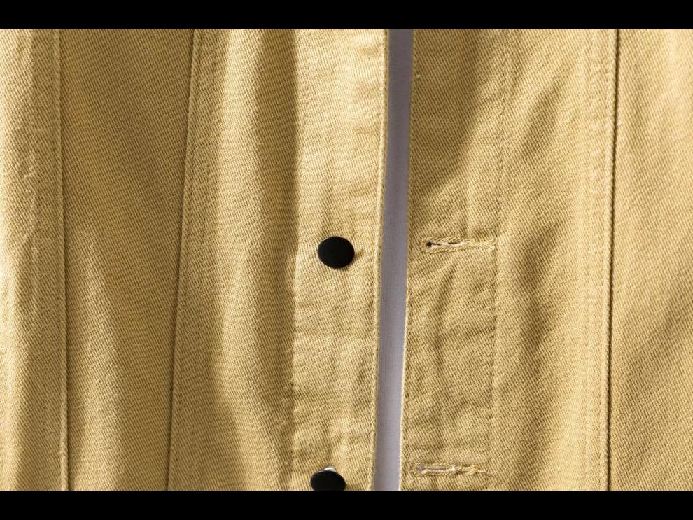 Men's Trendy Japanese Denim Workwear Jacket: Loose, Multi-Pocket, Casual Top for Spring & Autumn.