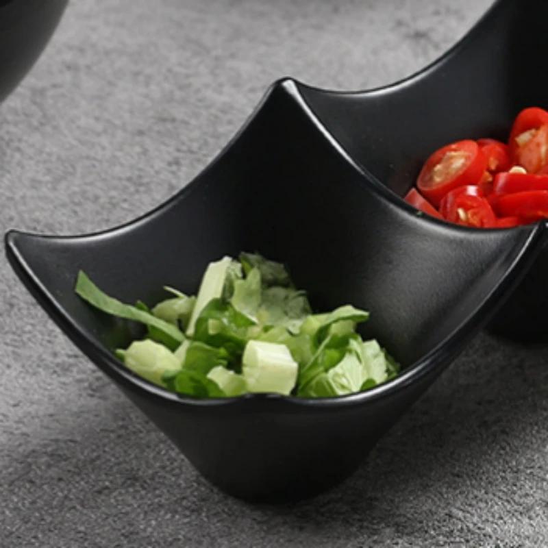 3 Grid Sauce Dish Black ABS Three-compartment Snack Plate For Home Cuisine Seasoning Plate Sushi Soy Dipping Saucer Bowl