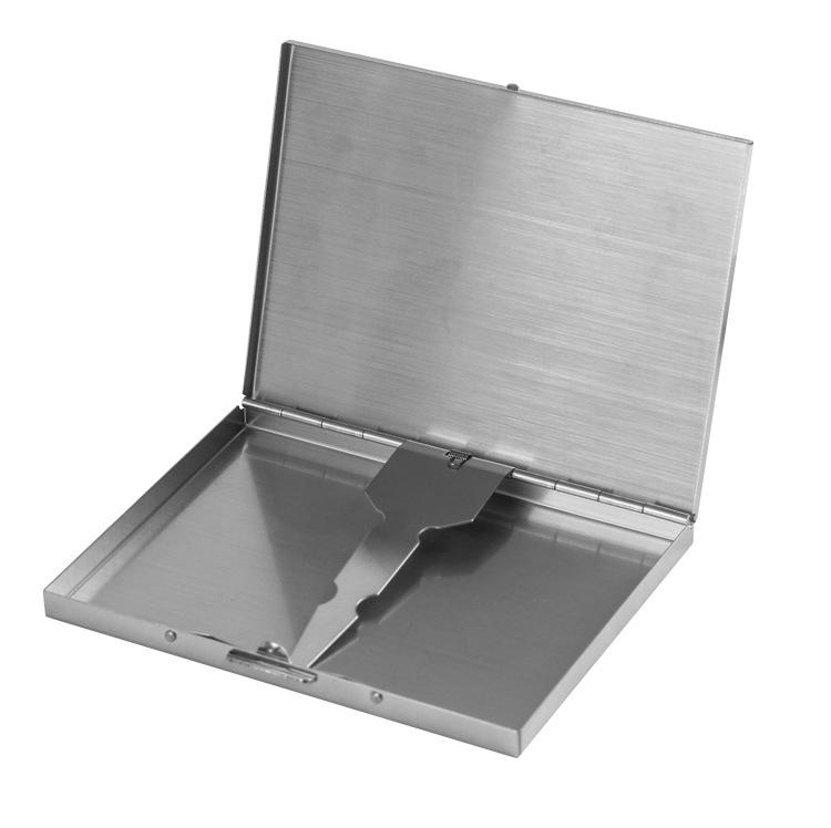 Slim Stainless Steel 13-Capacity Cigarette Case - Minimalist Design for Men