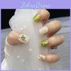 Nail art Lac de Jade peint à la main Pur Doux et Élégant