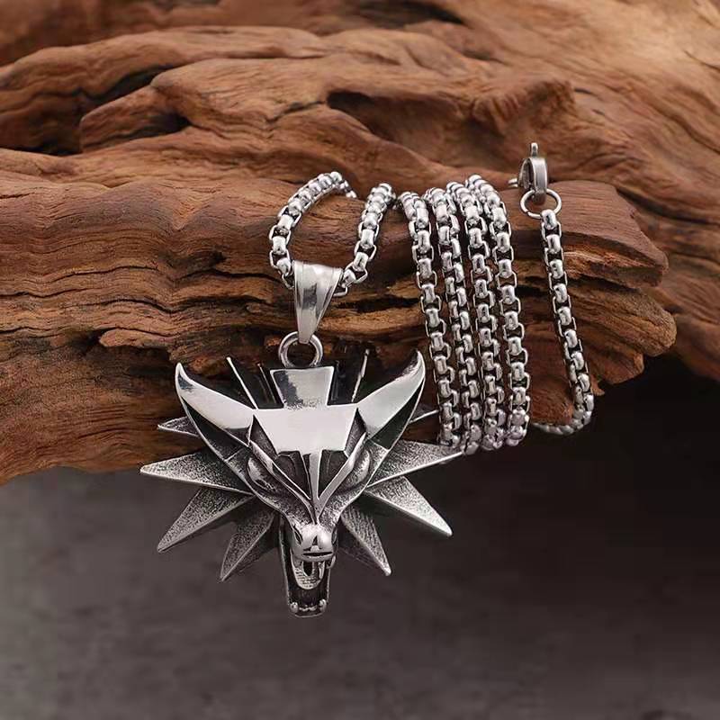 Necklace Wolf Head Geometric Retro Pendant for Men and Women