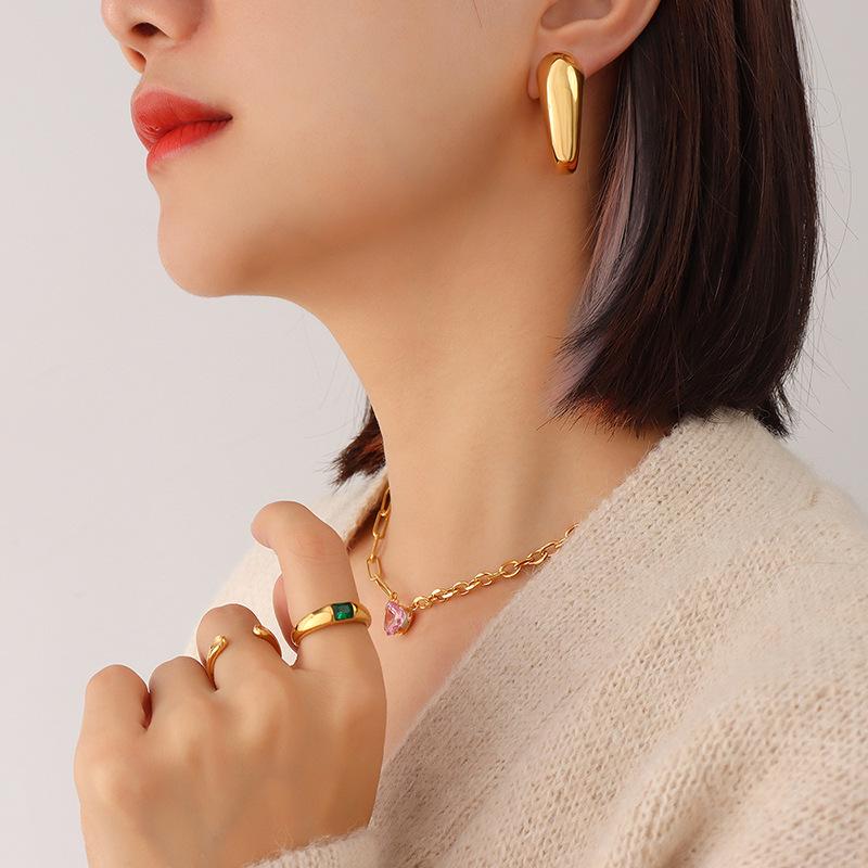 European Winter 18K Gold C-shaped Geometric Ear Cuff Earrings for Women, Titanium Steel Ear Jewelry