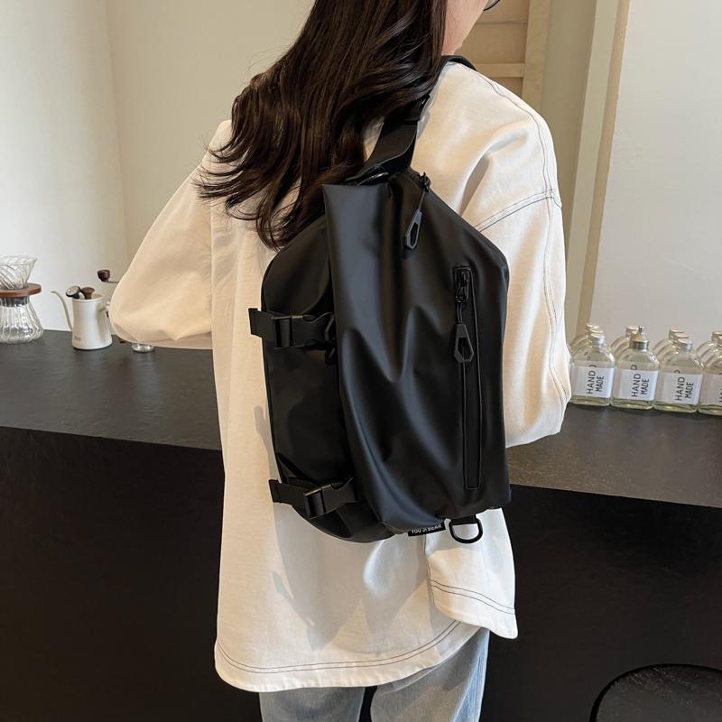 Sports Crossbody Bag Women's Commuter Bag Riding Backpack Large Capacity Shoulder Bag