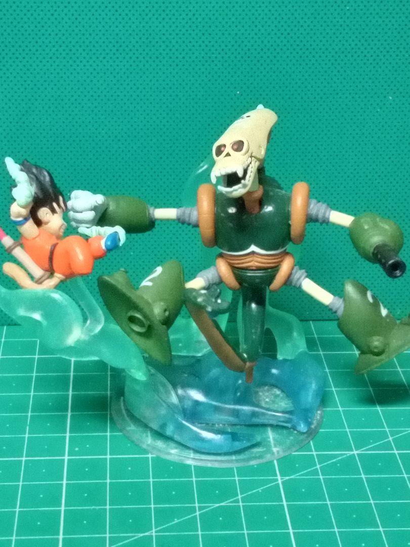 

[USED] Dragon Ball Action Figures