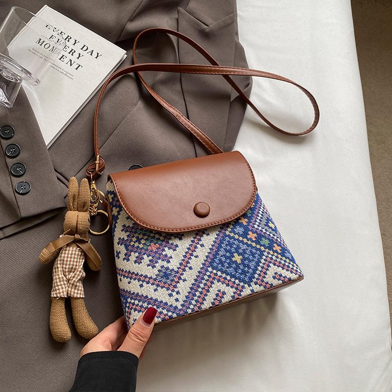 This Year'S Popular Bag Women'S Summer Messenger Mobile Phone Bag Women'S High-End Fashion Shoulder Bucket Bag Women