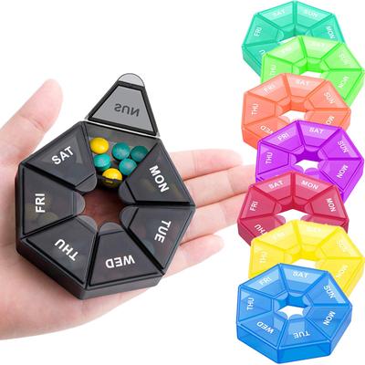 Pilulier en plastique multicolore à 7 grilles, boîte à bonbons, support de rangement Portable, organisateur de voyage, conteneur distributeur de pilules, une semaine