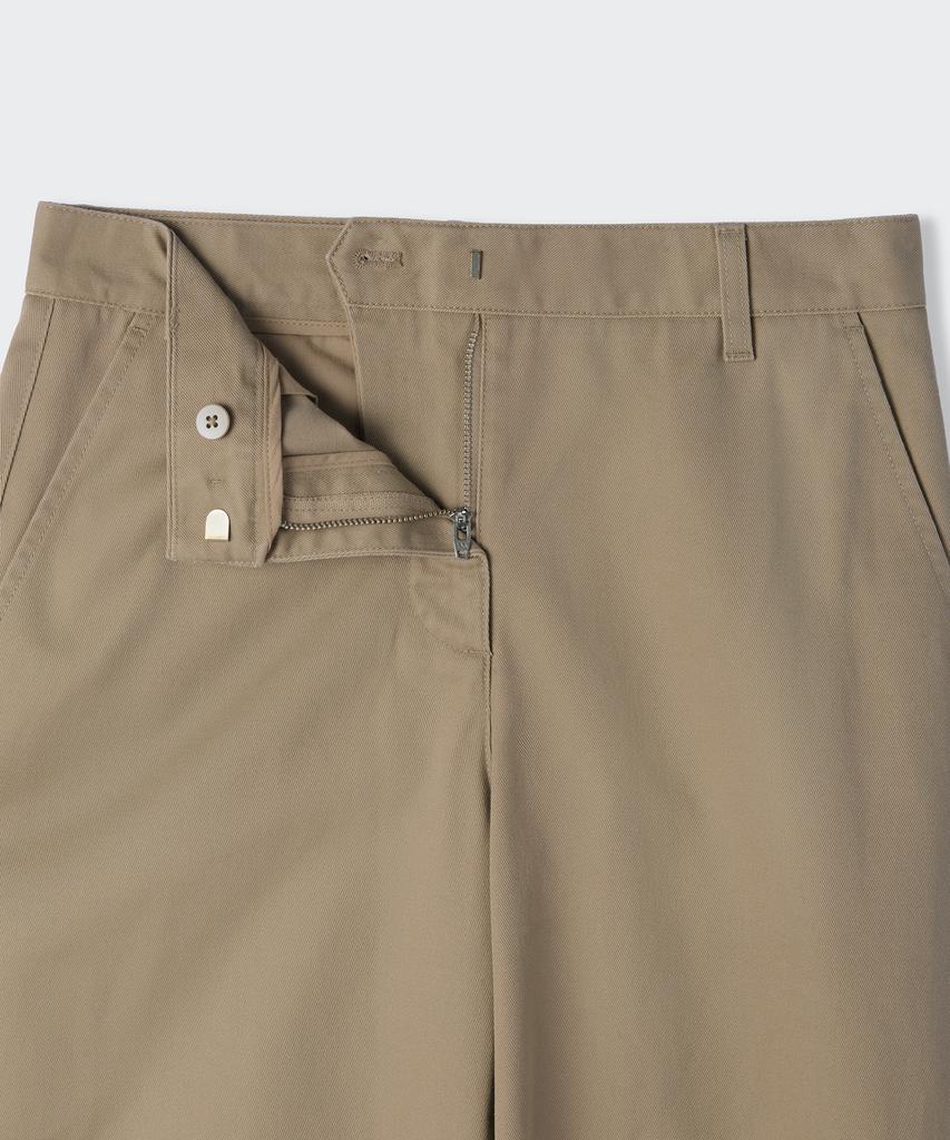MUSINSA STANDARD WOMAN Women'S Solid Cp Curved Chino Pants [Beige]