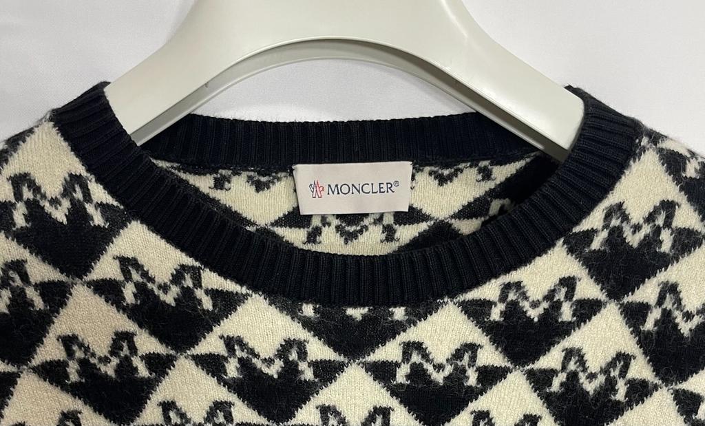 Used MONCLER White X Blackknit Women