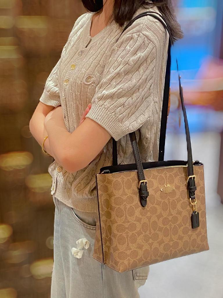 Koujia Mollie Molly 25: Fashionable Versatile Women's Tote and Crossbody Handbag