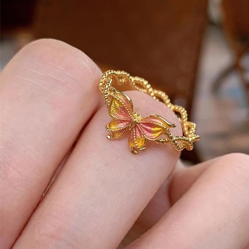 Elegant Vintage Gold Butterfly Ring For Women Featuring Unique Twisted Enamel And Open Design