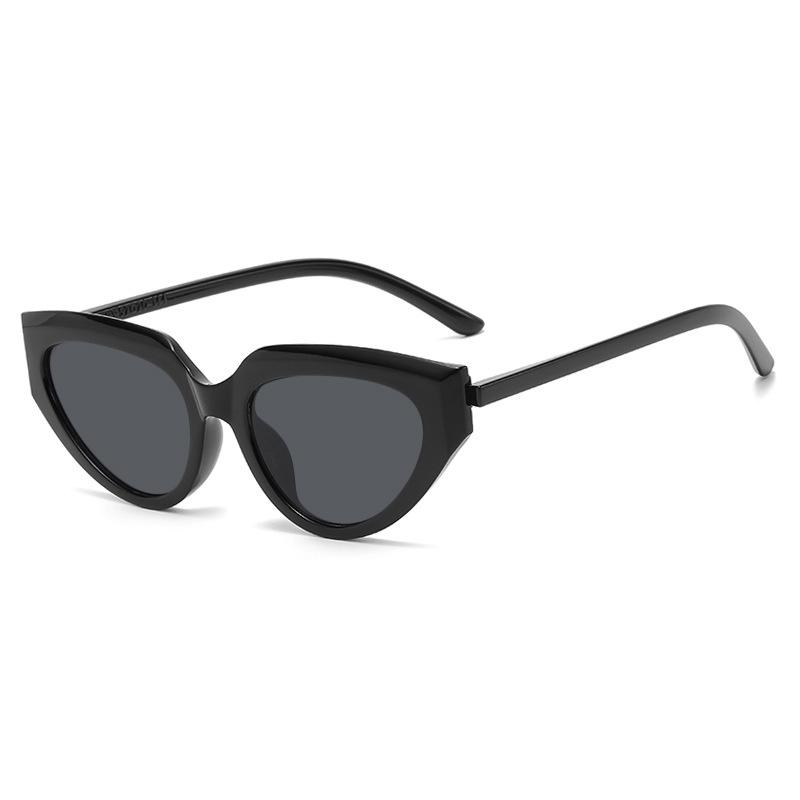 Vintage Oversized Cat Eye Sunglasses Women Brand Designer Fashion Punk Cateye Sun Glasses Eyewear Shades Trend Glasses