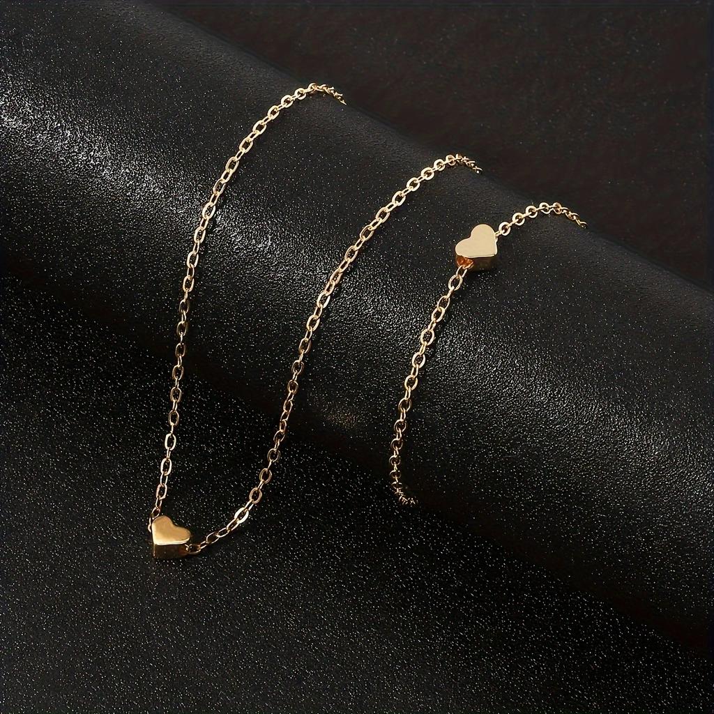 Korean Heart-shaped Pendant Choker Fashion Statement Fine Metal Chain Clavicle Necklace Women's Trend Aesthetic Neck Jewelry Set