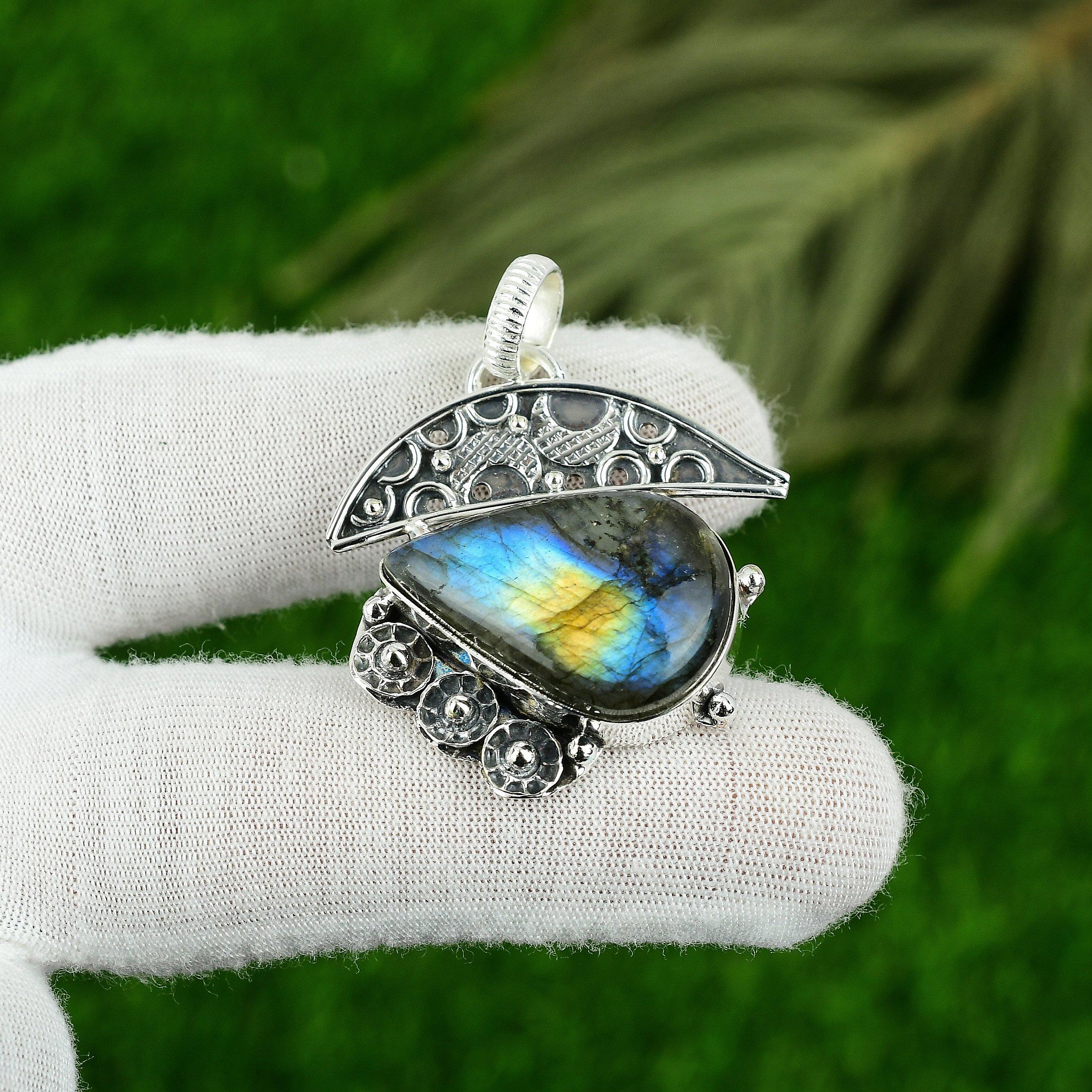 Friendship Day Sale 925 Silver Natural Labradorite Mother Anniversary Pendant