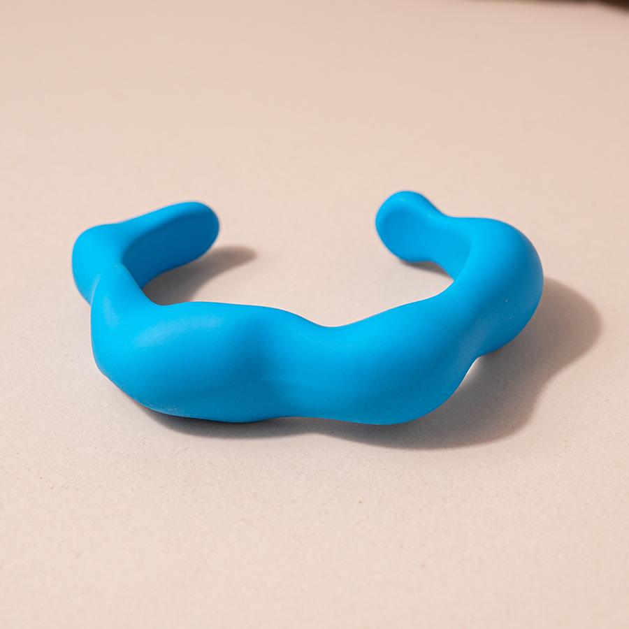 European and American blue smudged acrylic bracelet niche retro exaggerated bracelet personality fashion design sense jewelry