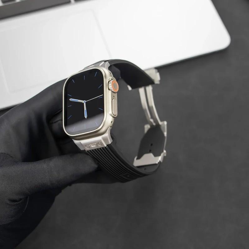 Luxury Strap for Apple Watch Strap Ultra 3 49mm 46mm 45mm 44 42mm Soft Silicone Bracelet for IWatch Series11 10 9 8 7 6 5 4 SE 3