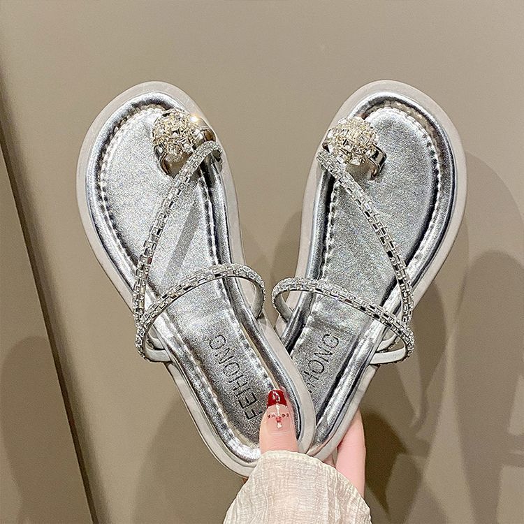 Popular Set of Toe Sandals for Women In Summer 2025, New Korean Version Flat-bottomed Outer Wear, One-word Rhinestone Round Head Slippers for Women