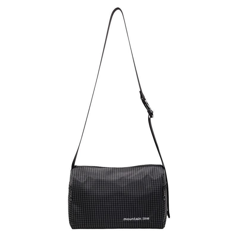 Plaid canvas bag women's large-capacity new autumn and winter shoulder messenger bag premium commuter pillow bag