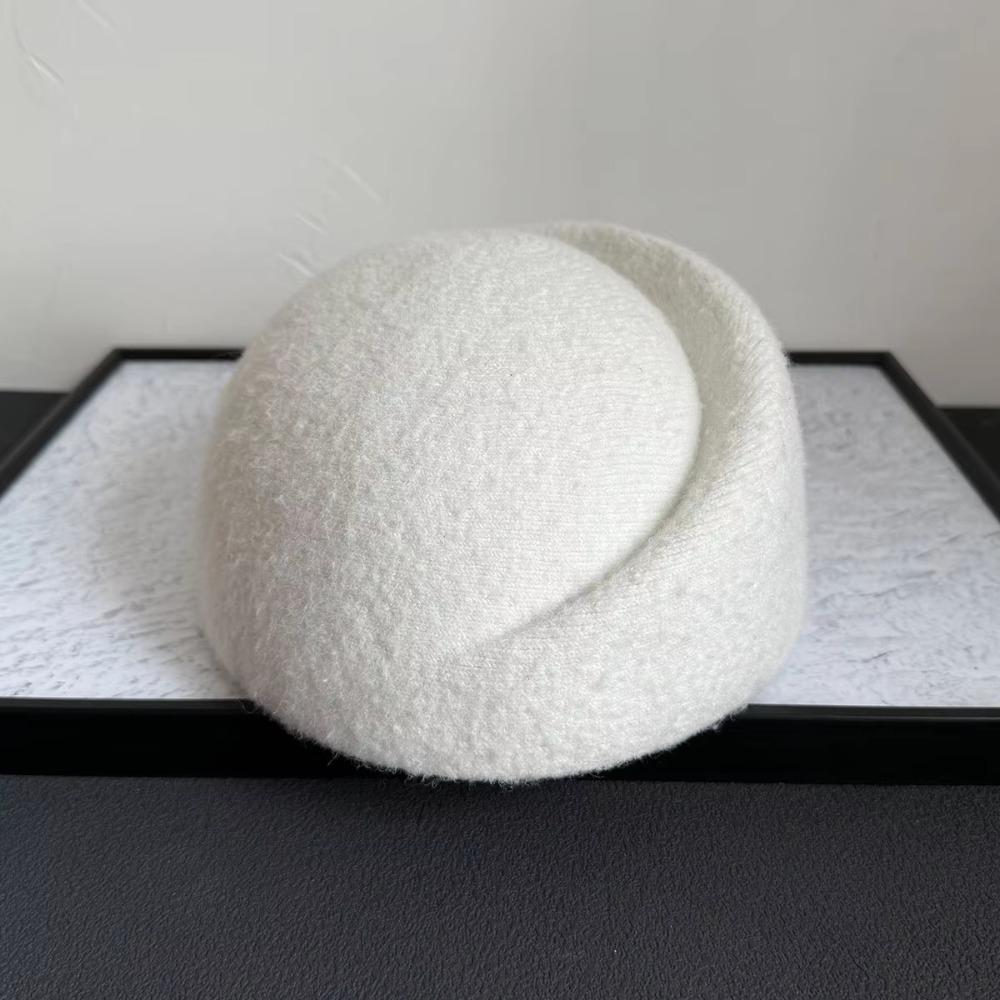 Elegante Pillbox-Hüte Fedoras Fedora-Hüte Uniform Stewardessenhüte Wollene Zylinder für Auftritte