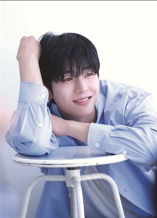 Chae Jong Hyeop Goods Photo Book Premium Photo Book Premium Photo Book (CHAE JONGHYEOP 2)