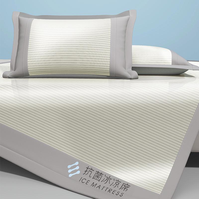 

Антибактериальный охлаждающий коврик из ледяного шелка класса А: Машинная стирка, Складной, Мягкий матрас для мам и младенцев 0.9x1.9m Mat Only