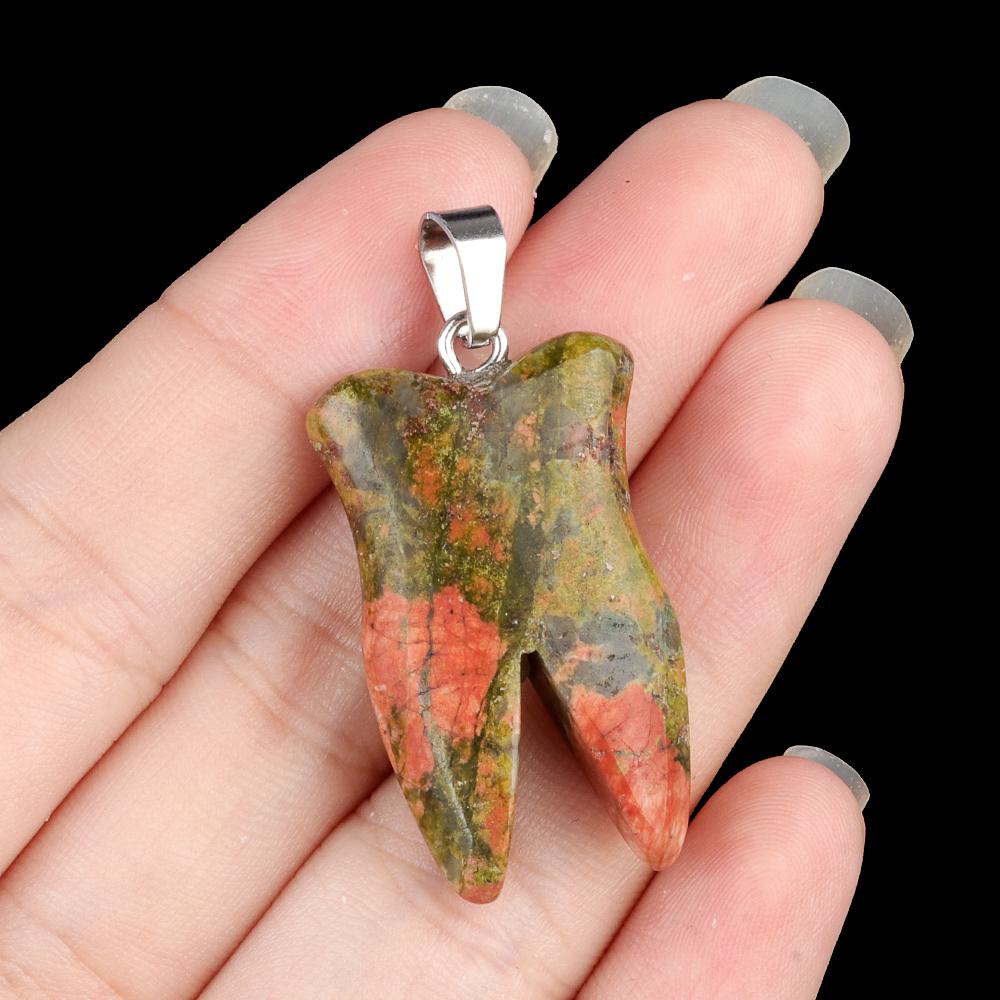 Ciondolo personalizzato in pietra naturale a forma di dente piccolo ciondolo per la creazione di gioielli fai da te collana orecchini accessorio