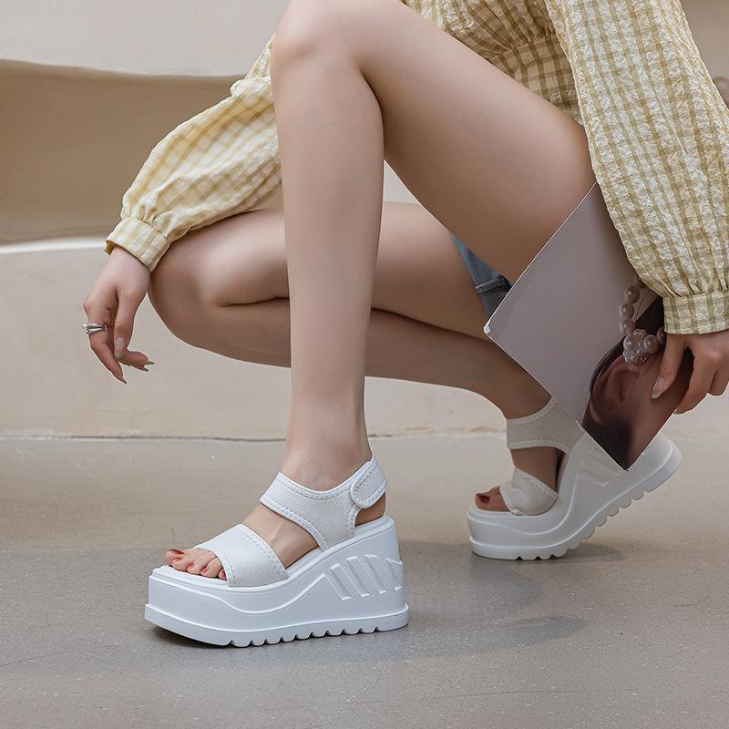 

Women s summer sandals 2025 new Velcro simple style niche solid color open-toed casual outer sandals tide 33