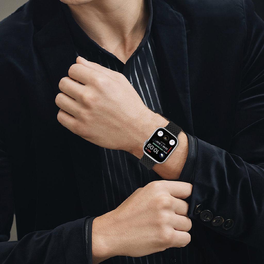 Nylon Strap for Apple Watch Series 10 9 8 7 SE 6 5 4 3 2 1 42mm 41mm 40mm 38mm Braided Watch Band with Magnetic Buckle